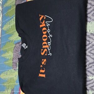 Ladies sz Large Halloween sweatshirt..excellent condition